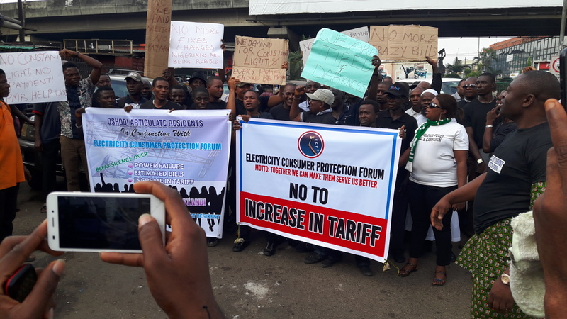 FILE PHOTO: Some members of the Electricity Consumer Protection Forum, Protesting the proposed hike in electricity tariff and alleged darkness across the nation at Ikeja,Lagos on Thursday' Nov. 12, 2015.
