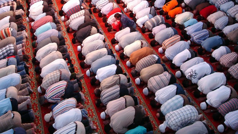 Muslims praying islam