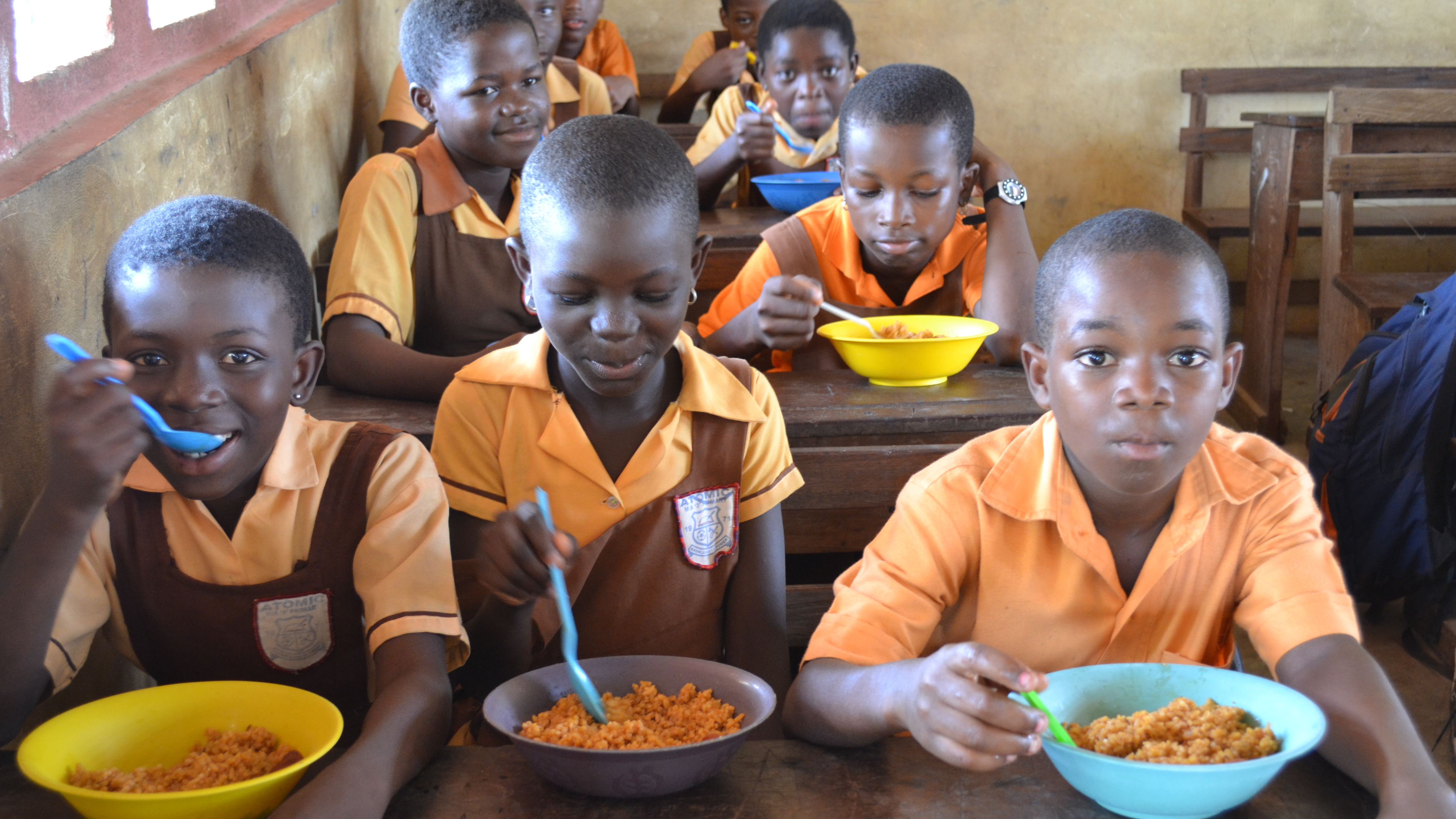 Pupils during the feeding programme