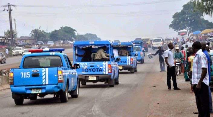 A convoy of FRSC Officials used to illustrate the story