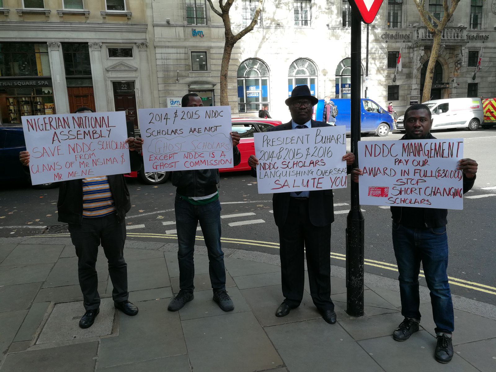 NDDC students protesting in front of the British High Commission to Nigeria