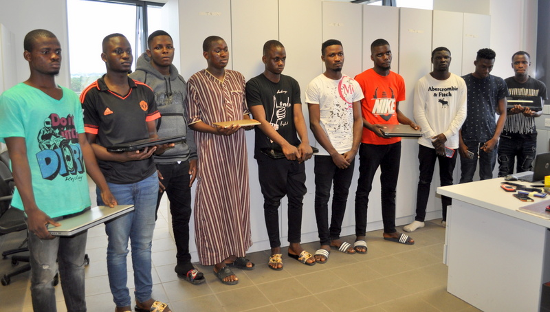 EFCC arrests 25 LAUTECH students for alleged internet fraud