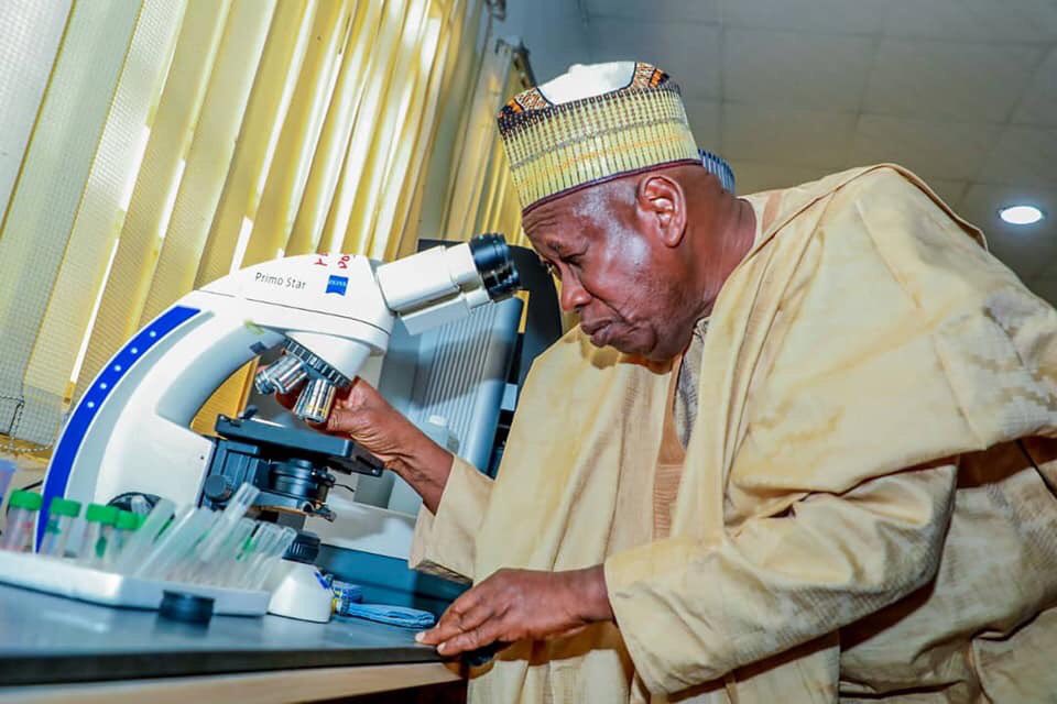 Abdullahi Ganduje during a visit to the upgraded Kwanar Dawarki Research Laboratory and Diagnostics Center [PHOTO CREDIT: @GovUmarGanduje]