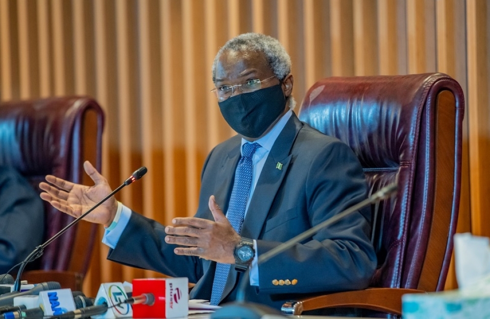 Minister of Works and Housing Mr Babatunde Fashola SAN making a point during a Press Briefing on the Partial Closure for Repairs and Restoration of the Third Mainland Bridge in Lagos at the Ministry of Works and Housing Headquarters Mabushi Abuja on Tuesday 21st July 2020 [PHOTO CREDIT: worksandhousing]