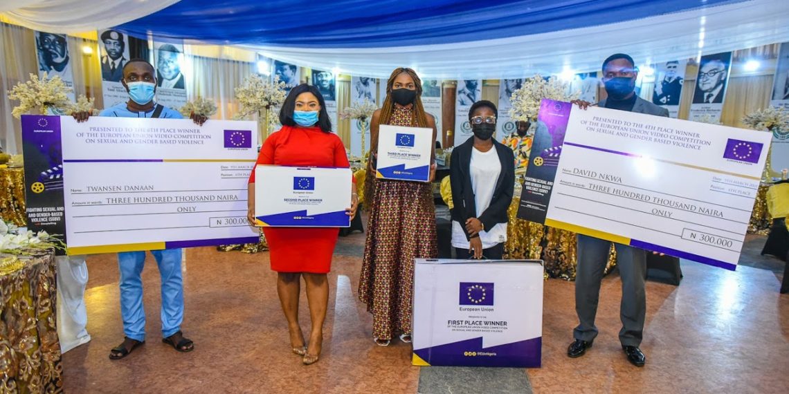 Some of the winners of the European Union short video competition with the theme: Fighting Sexual and Gender-based Violence (SGBV) with Storytelling. L-R: Sixth Place Winner, Twammsen Danaan; Second Place Winner, Doris Okorie; Third Place Winner, Anita Abada; First Place Winner, Aimalohi Ojeamiren; and Fourth Place Winner, David Nkwa at the State House on 9/10/2021 during the award ceremony for the winners of the video competition.
