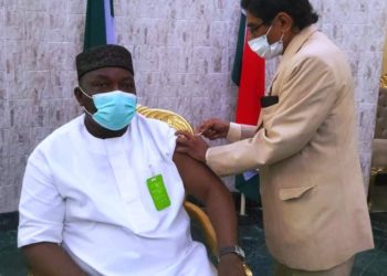 Vaccination-of-Gov.-Ifeanyi-Ugwuanyi