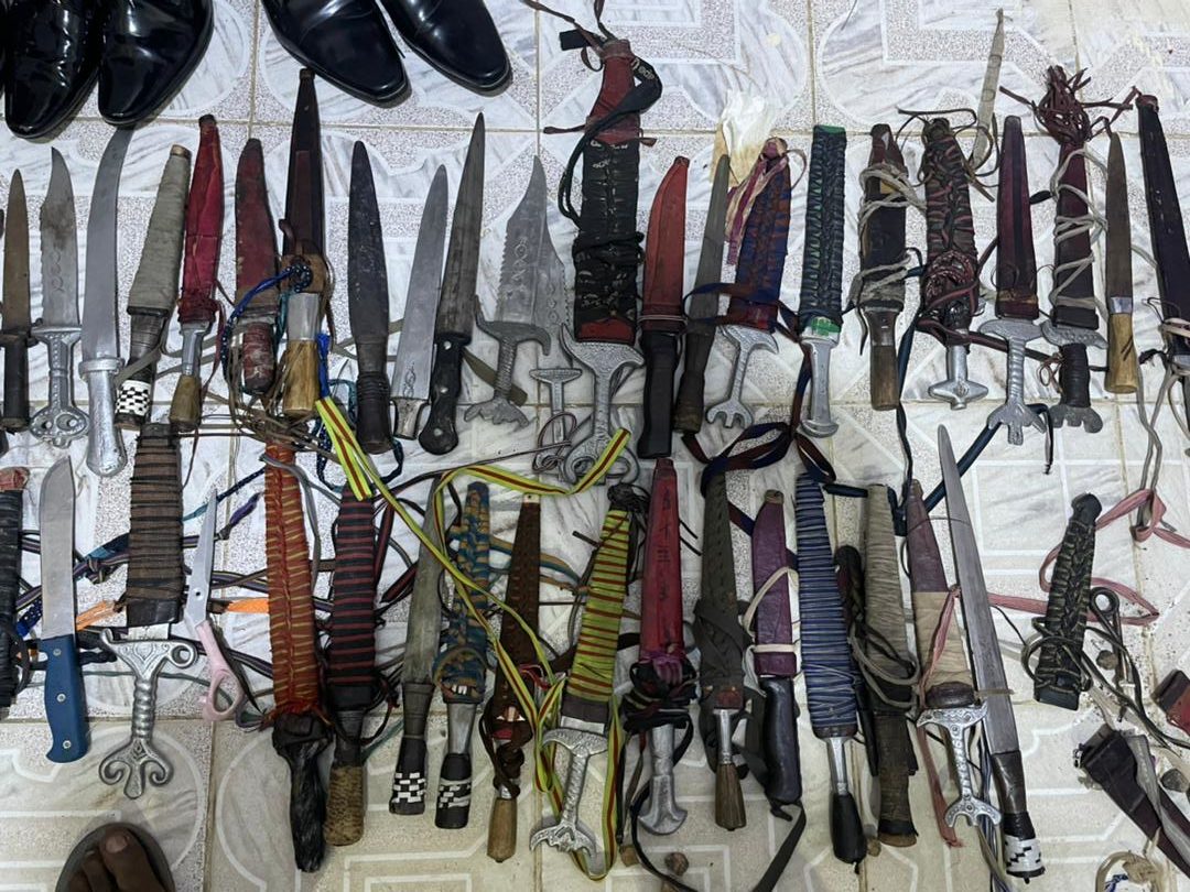 Weapons seized from the bandits by police