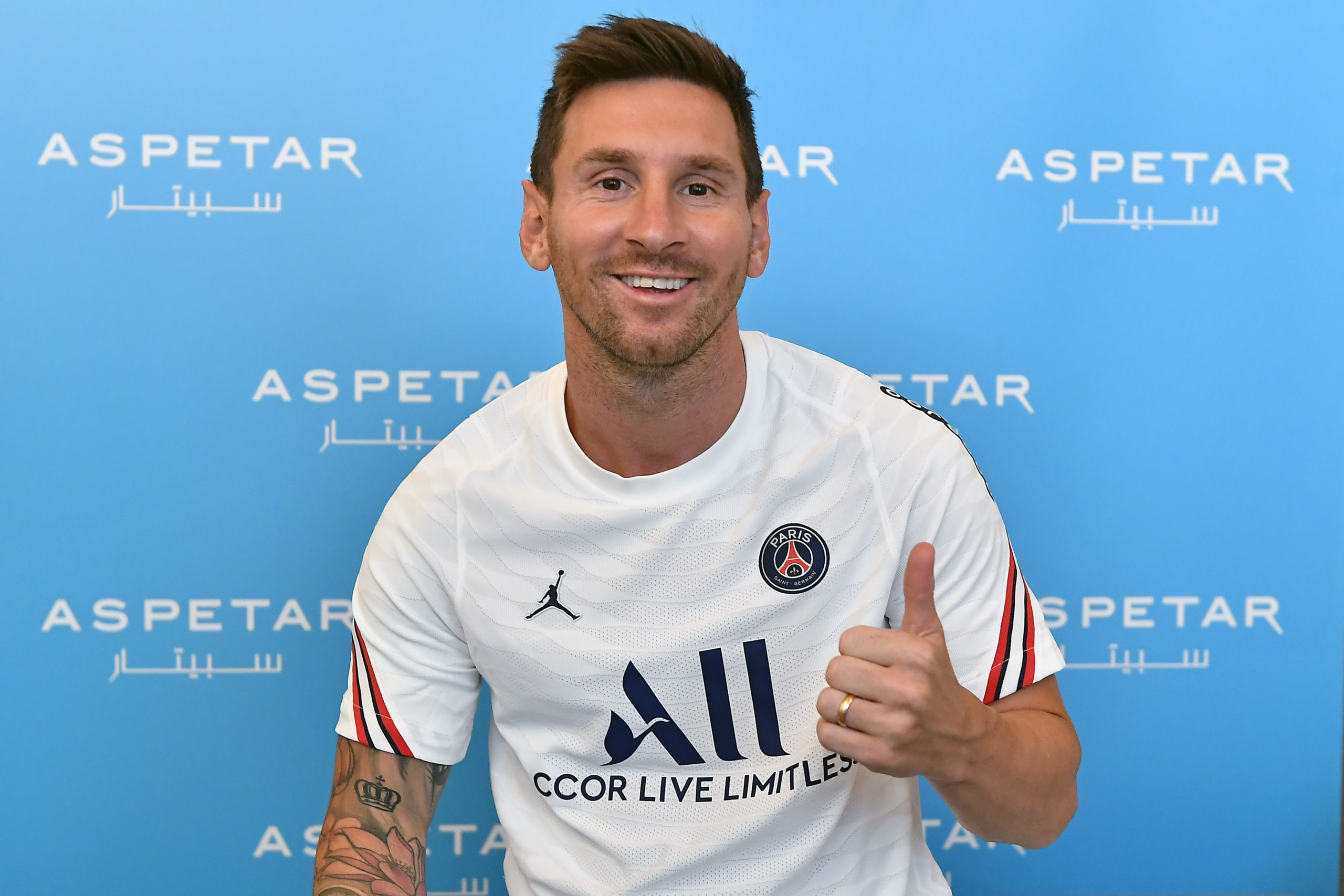 Messi Joins PSG - Will Wear No. 30 Shirt - Footy Headlines