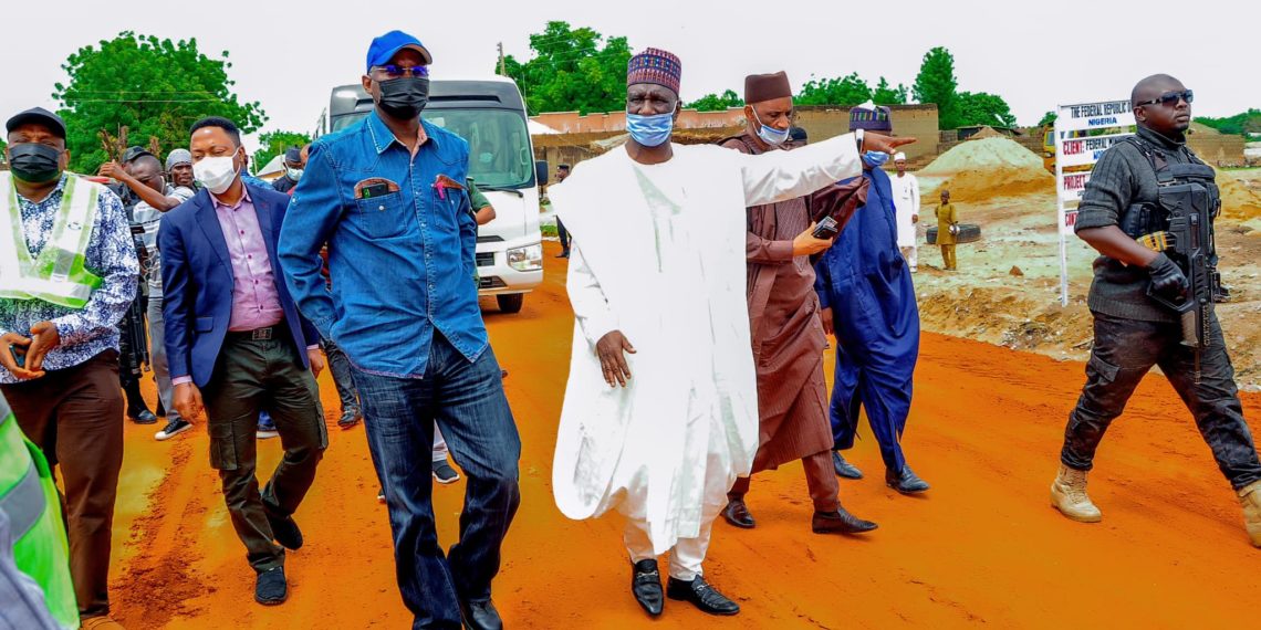 Mr. Fashola with Yobe SSG, Baba Malam Wali during the inspection
