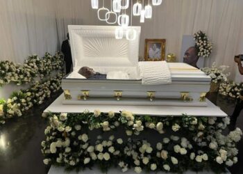 The remains of the maverick politician and entrepreneur, Arthur Nzeribe, was on Saturday laid to rest at his country home, Oguta, in Oguta Local Government Area of Imo State.