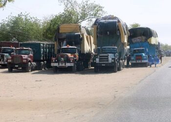 Border Bound Trucks, Maiduguri; Adapted from DipoTayo/Wikimedia Commons