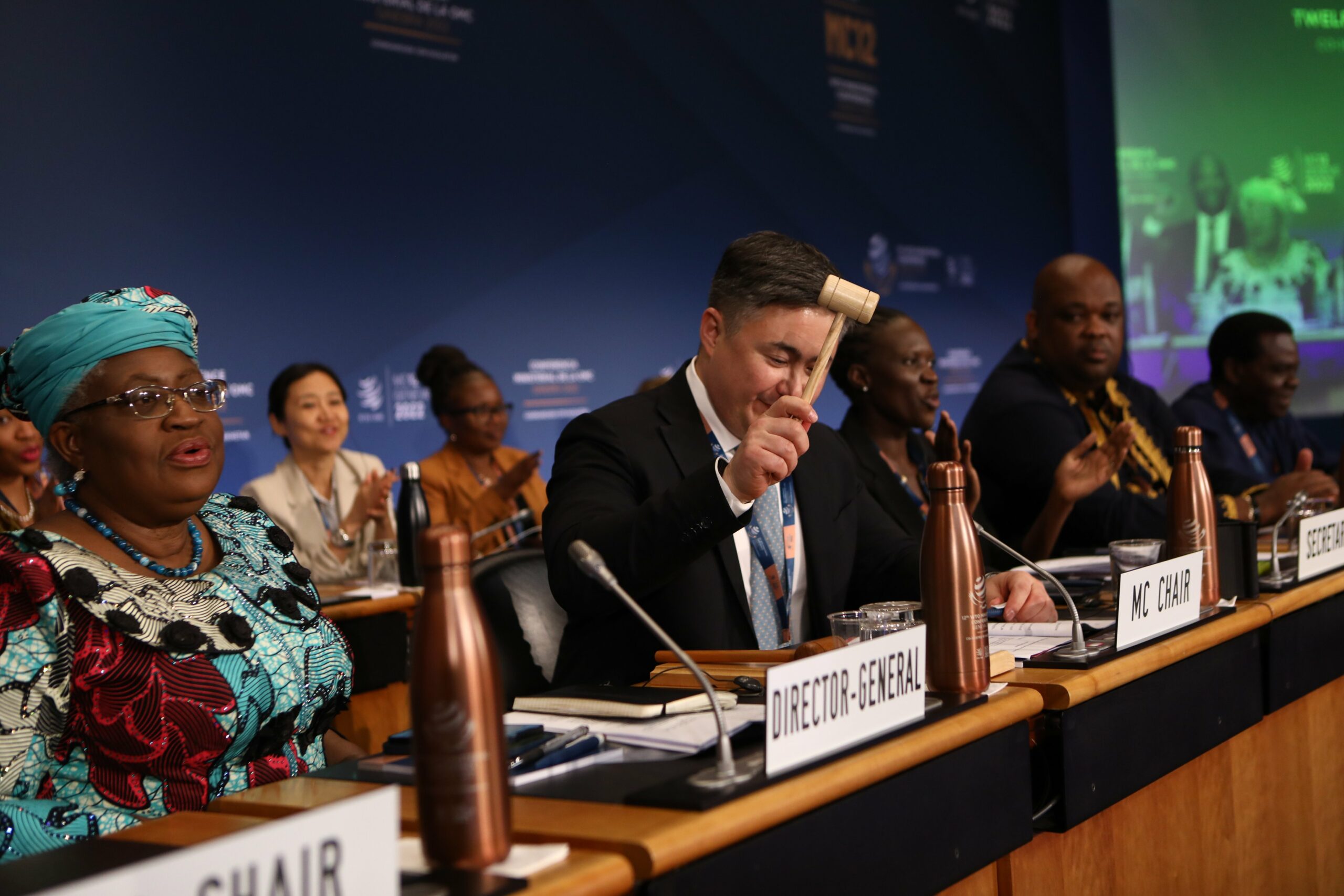 Timur Suleimenov, chair of the World Trade Organization’s 12th Ministerial Conference, brings down the gavel to close proceedings after parties agreed on a ban on harmful fisheries subsidies, Geneva, 17 June