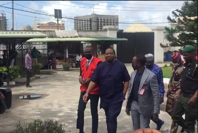 Arrival of the Speaker of the Ogun state House of Assembly, Olakunle Oluomo, in court.