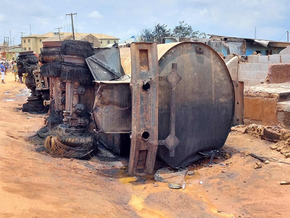 Traders count losses as tanker explodes in Ogun
