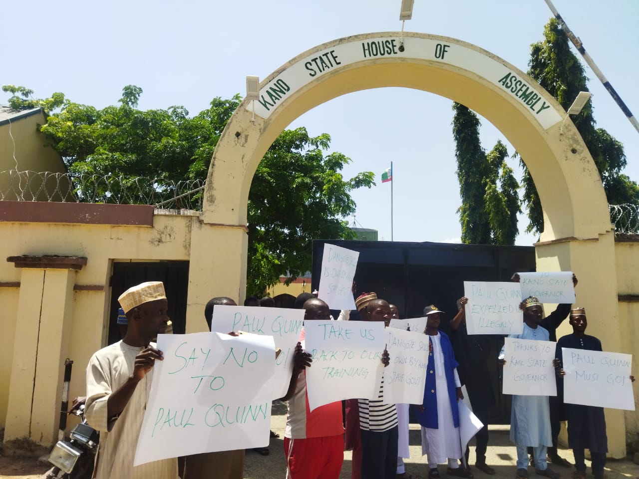 Students protesting at the Kano House of Assembly Complex on Tuesday (Photo Credit: Premium Times)