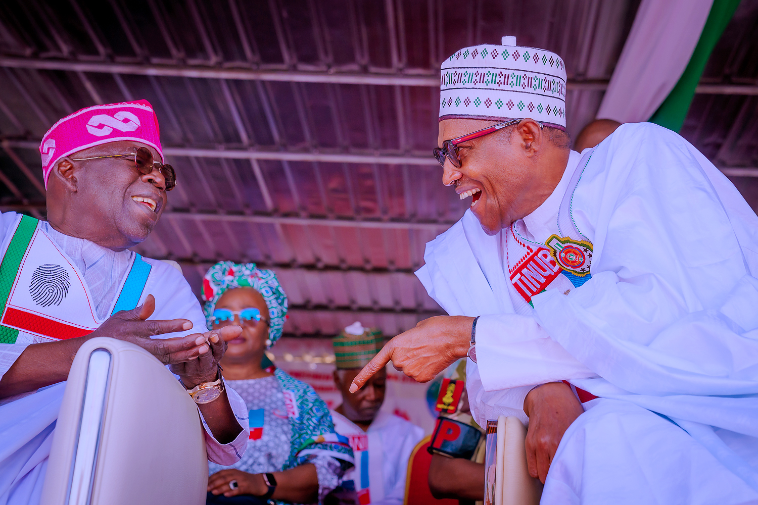 Buhari in Adamawa: Tinubu and President Buhari having a side chat during the campaign [PHOTO: Presidency]