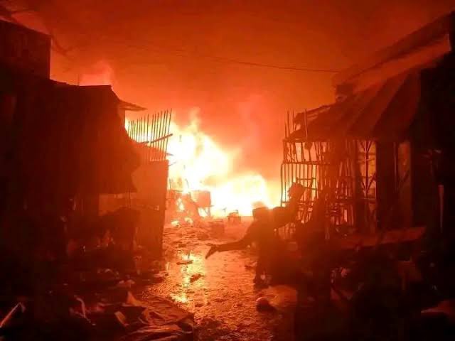 Scene of Maiduguri market fire [PHOTO: Presidency]
