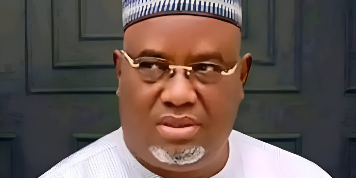 A photo of the Mr Dan-Agundi