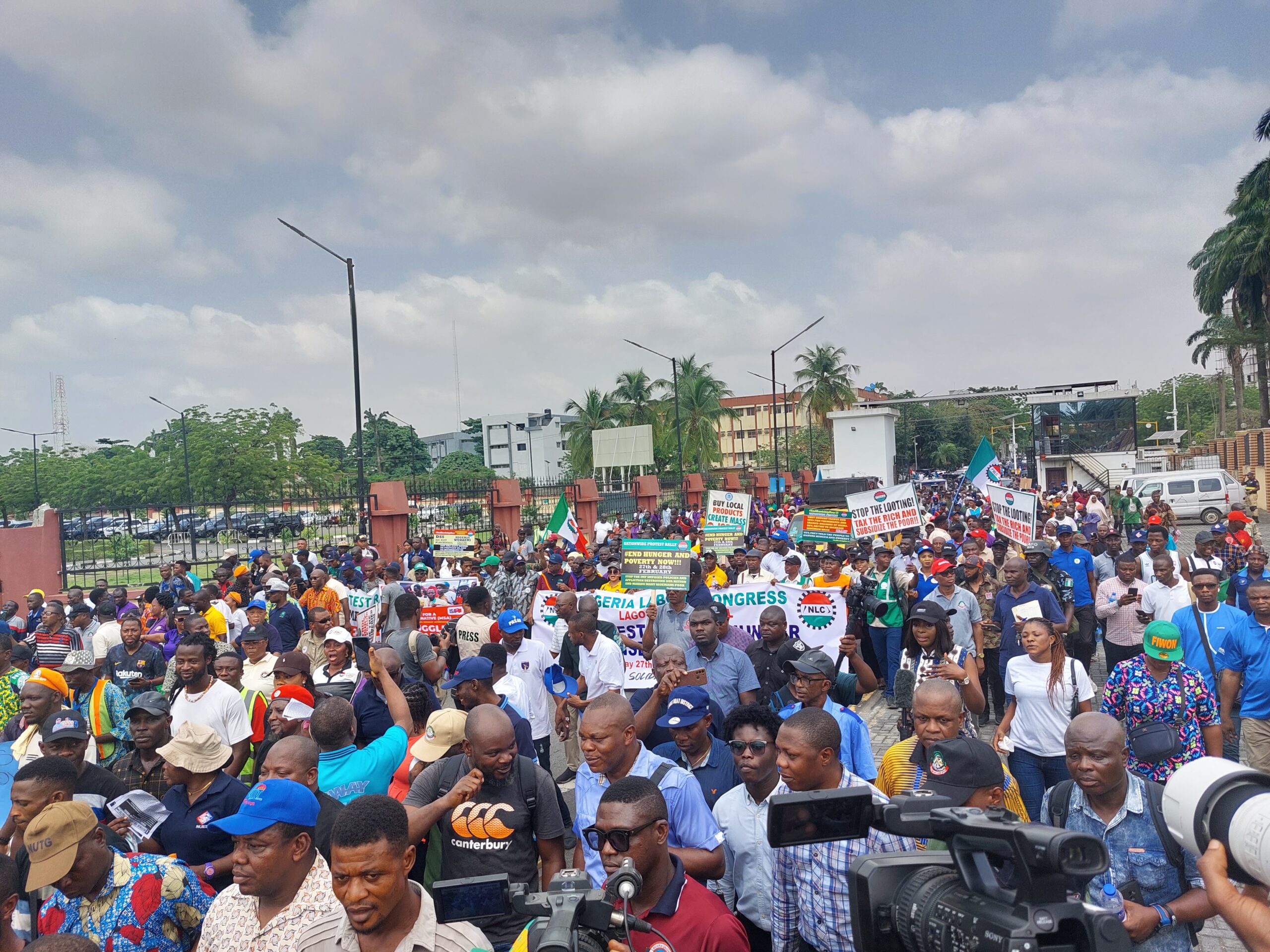 NLC protest in Lagos.(PHOTO CREDIT: Mariam Ileyemi)