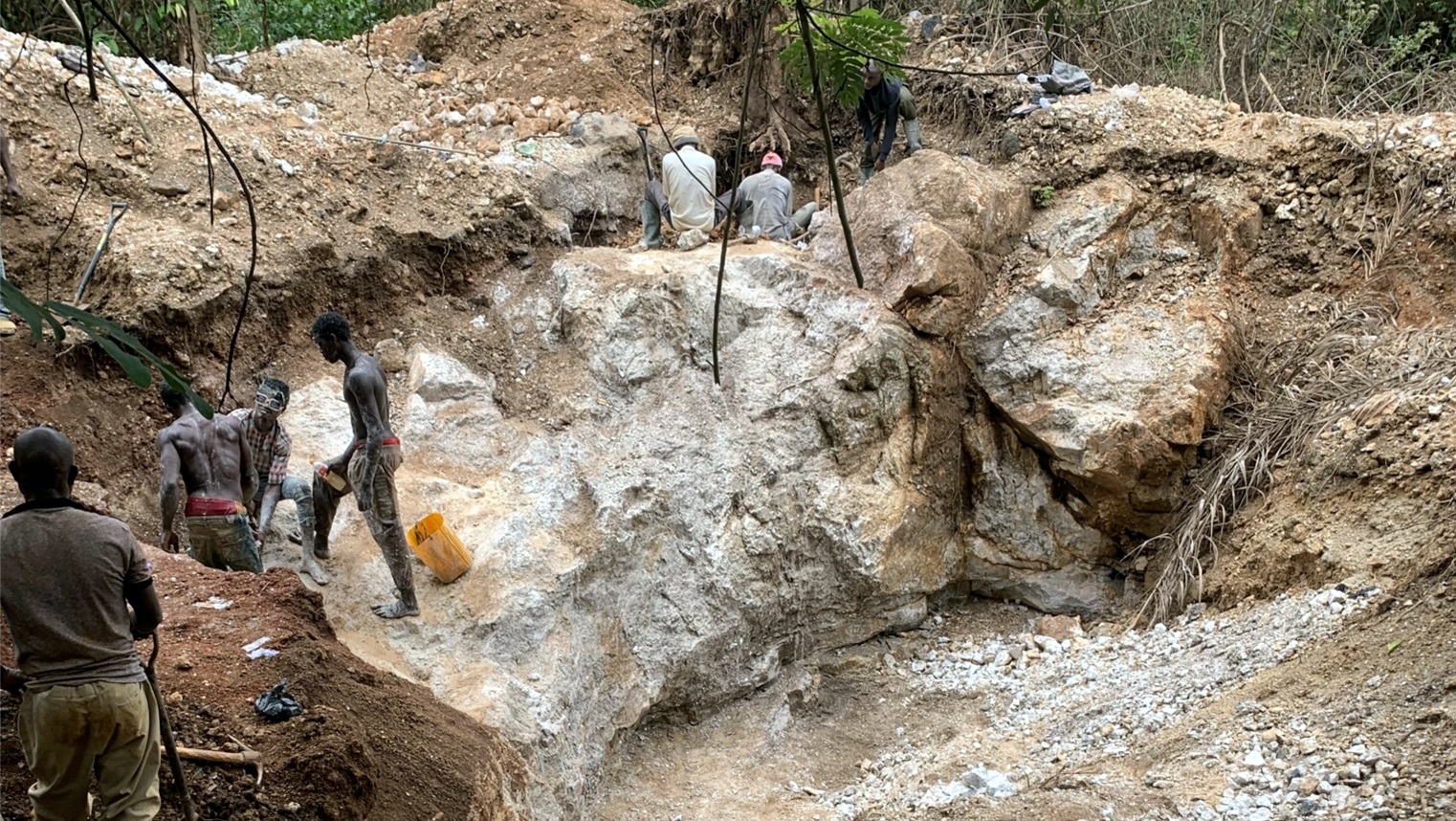 Australian firm gets six lithium mining licences in Nigeria