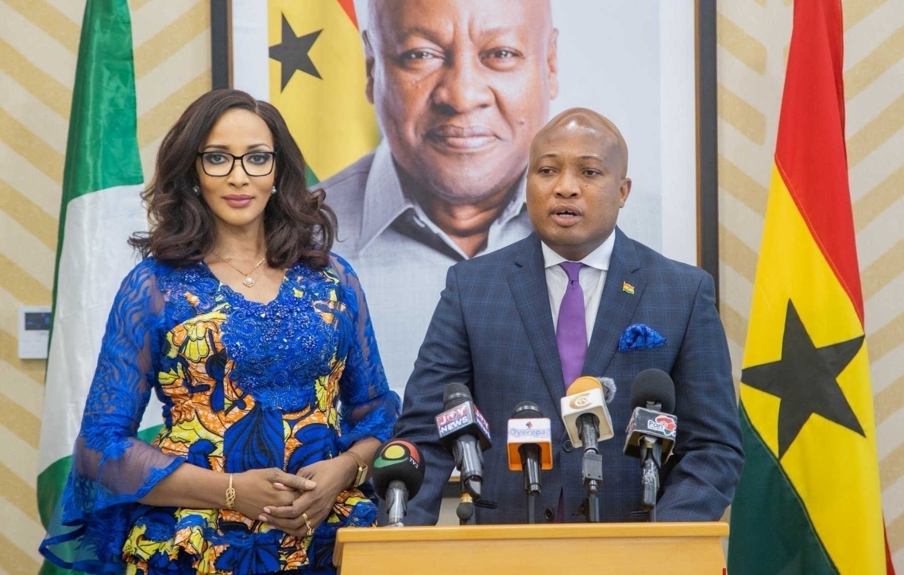 Minister visits Ghana, responds to ‘Nigeria must go’ protest