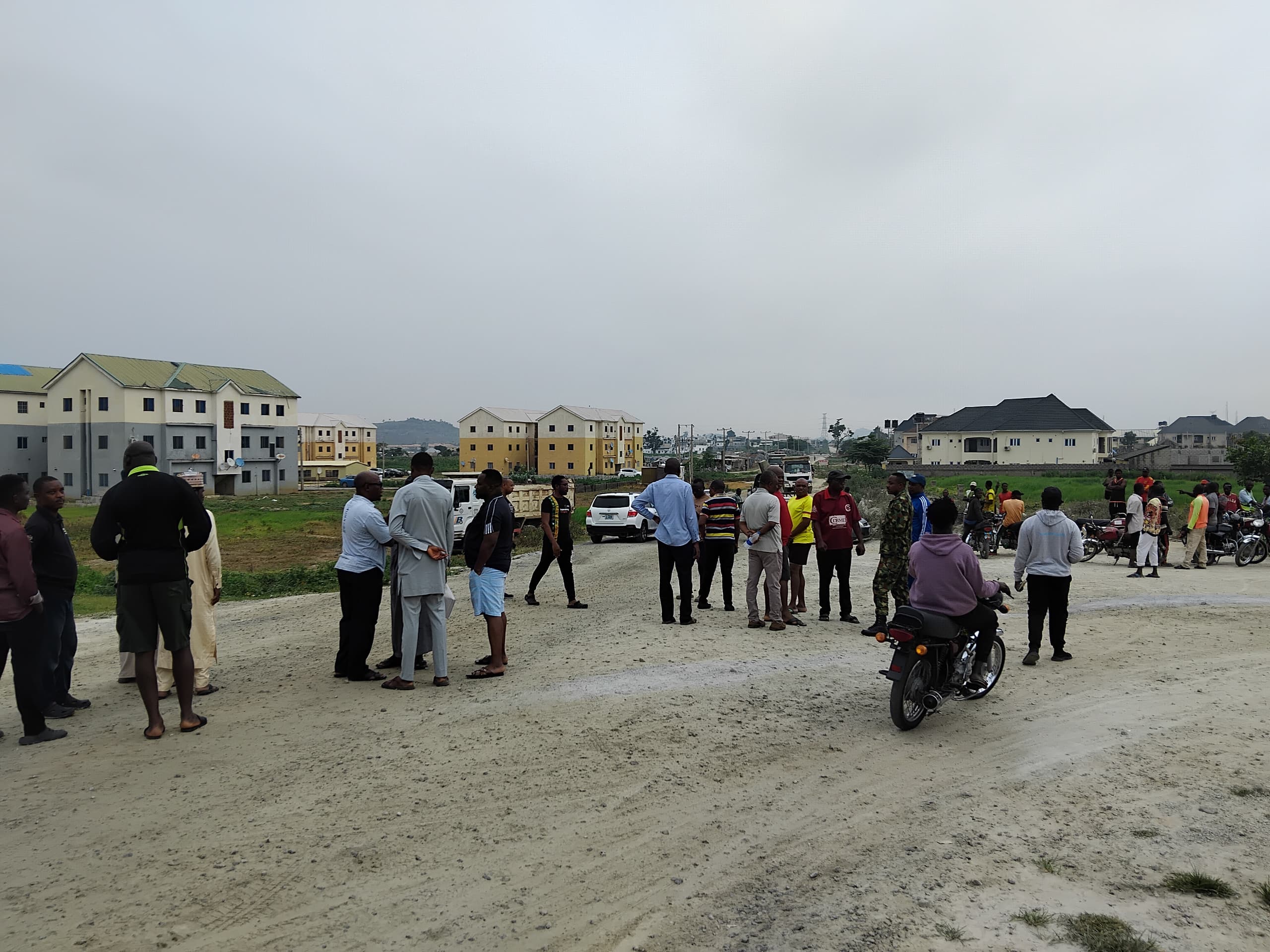 Abuja Estate residents protest unregulated blasting at Chinese company quarry