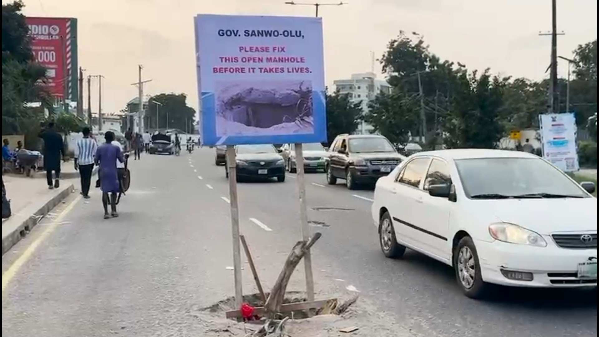 Journalist erects billboard to call Sanwo-Olu’s attention to deadly spot in Lagos