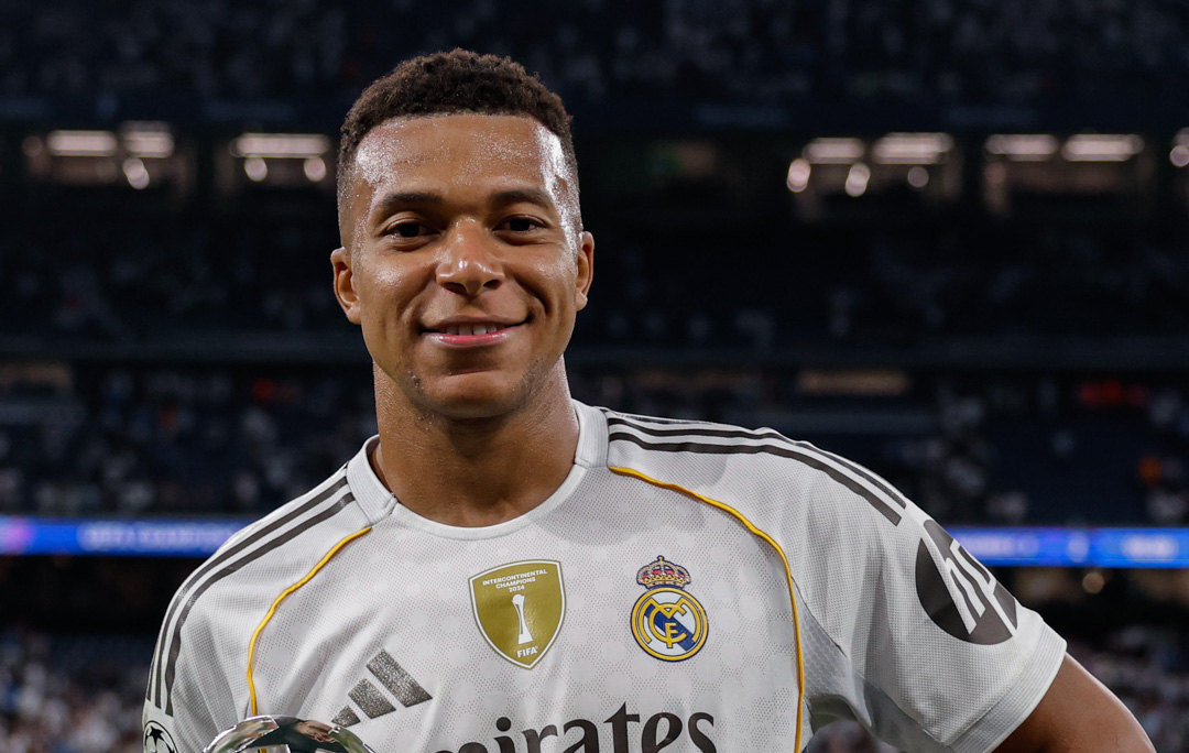 UCL Roundup: Mbappe double lifts Madrid as Juve, Dortmund battle in eight-goal thriller