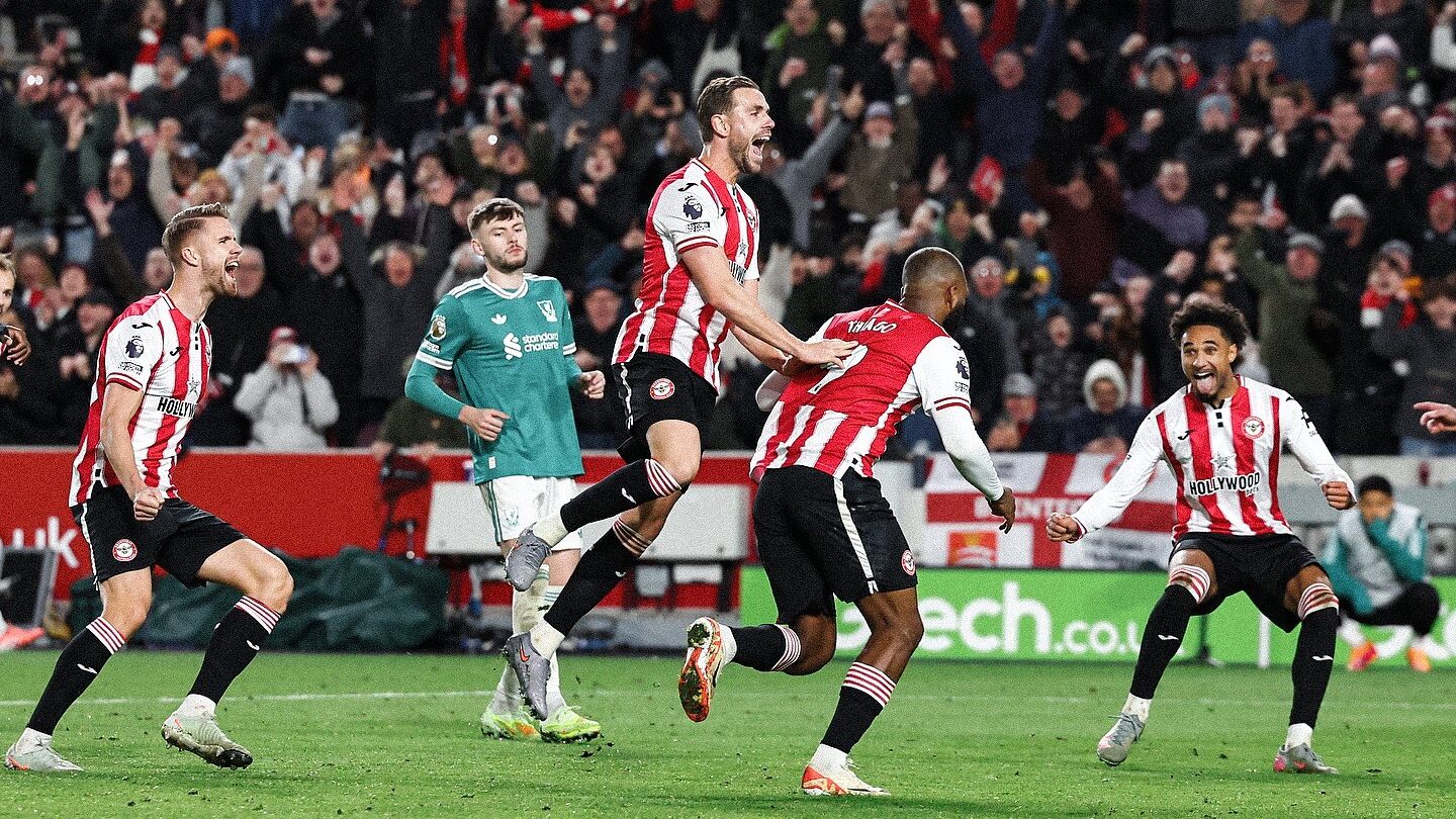 EPL Roundup: Brentford stun Liverpool as Man United extend winning run