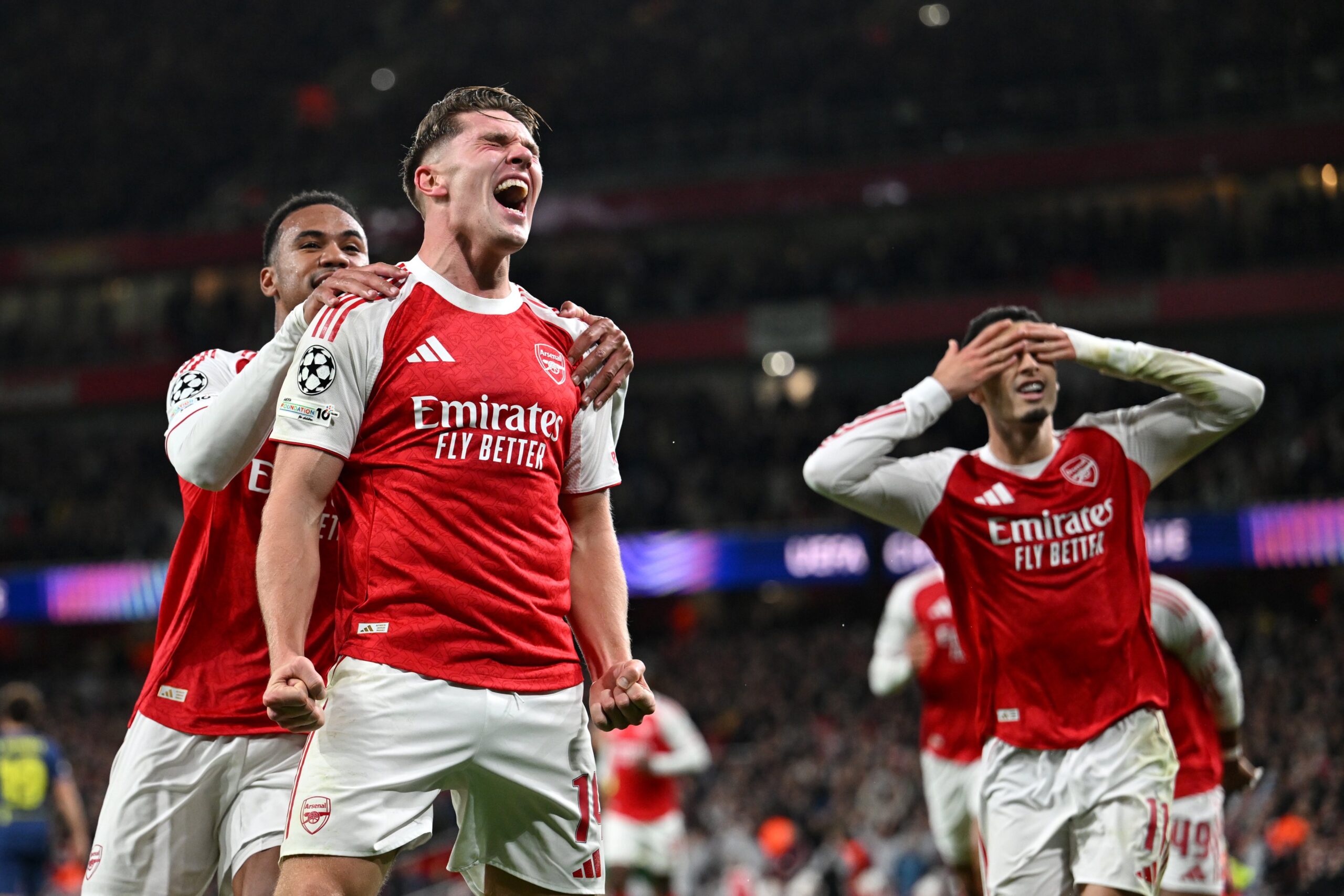 UCL Roundup: Arsenal thrash Atletico as Barcelona, PSG record massive victories