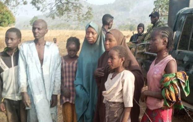 Soldiers rescue eight kidnapped persons in Kaduna