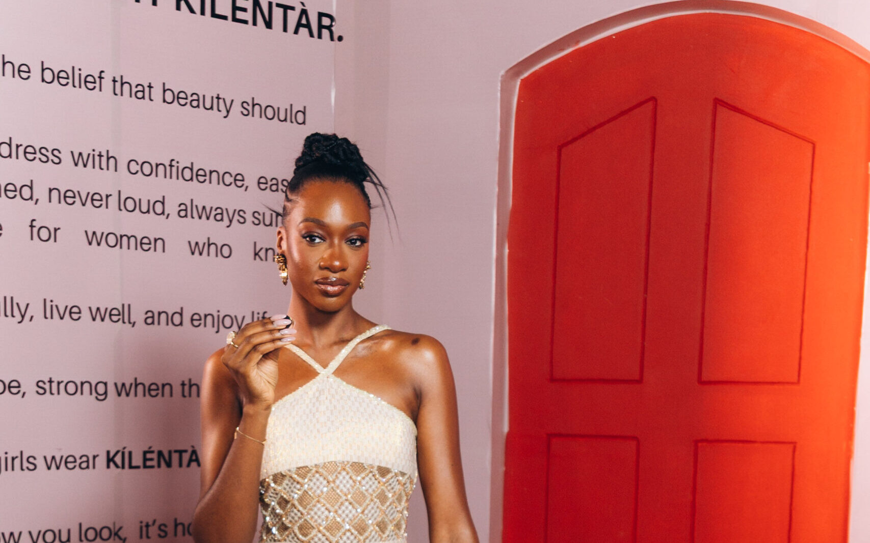 Hilda Baci, Stephanie Coker, Toke Makinwa, grace KÍLÉNTÀR end-of-year celebration