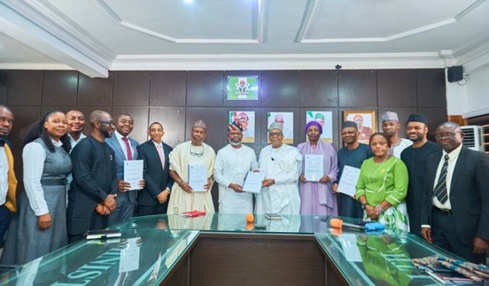 Federal govt signs MoU to operationalise Medipool, cut medicine costs