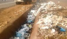 Residents decry heaps of refuse on Zuba-Gwagwalada road