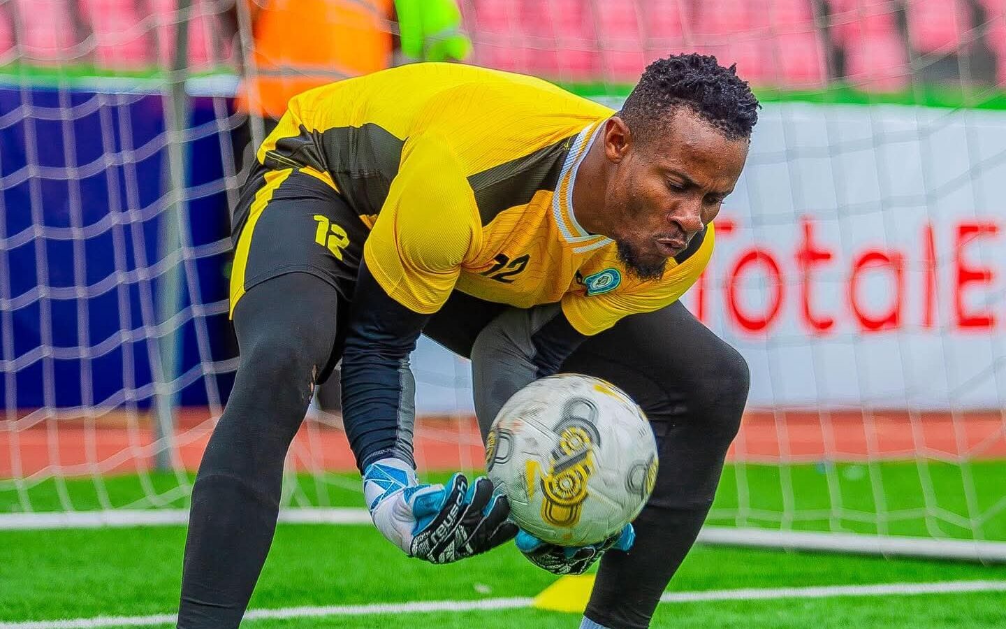 Super Eagles goalkeeper Obasogie cleared of match-fixing allegations
