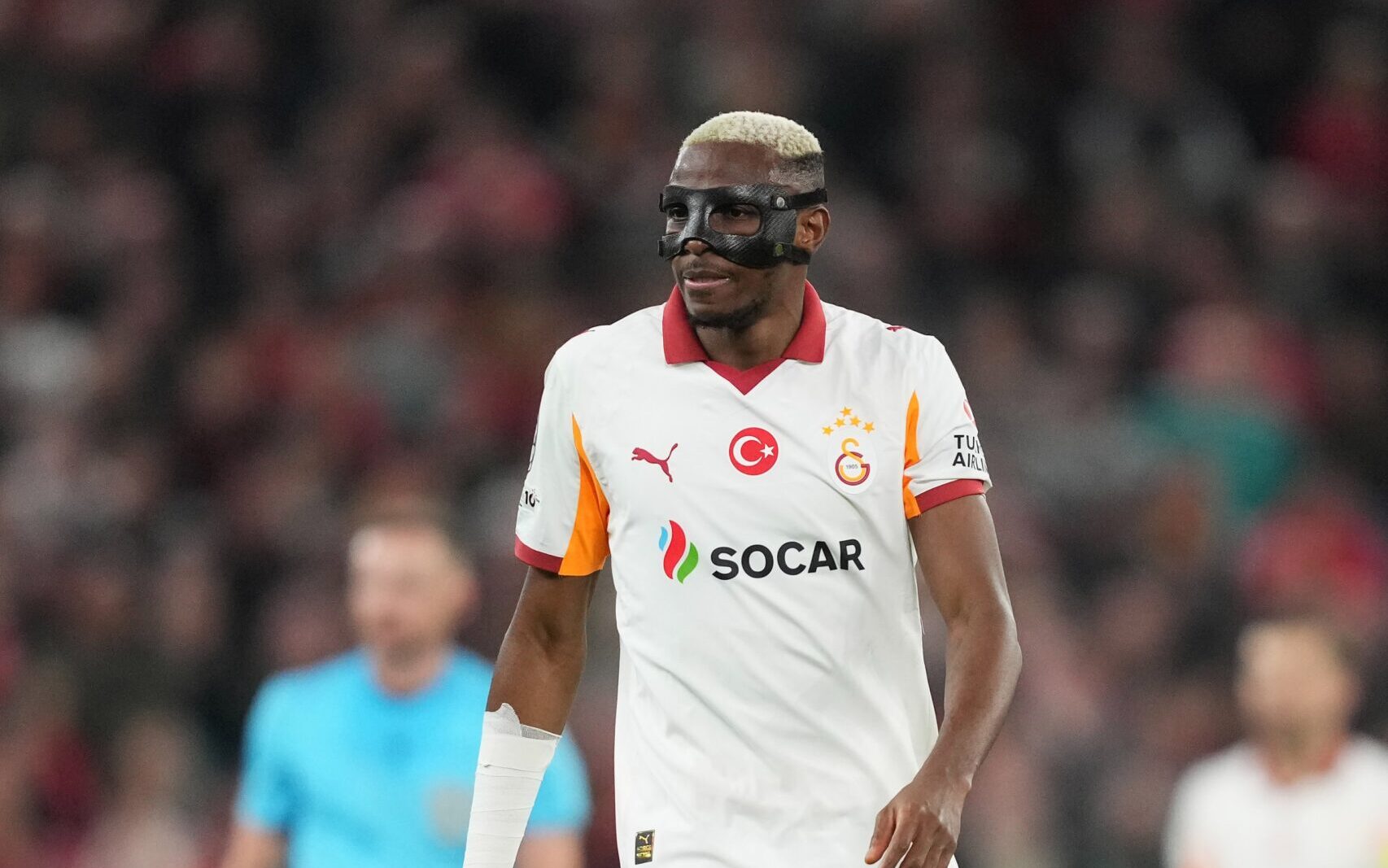 Galatasaray announce successful surgery for injured Osimhen
