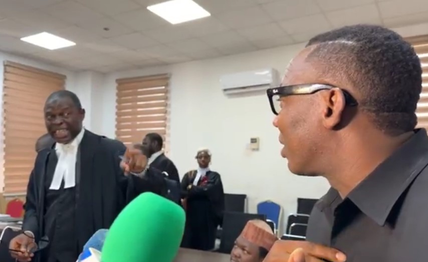 Sowore in hot exchange with SAN over granting interview inside courtroom, NBA reacts