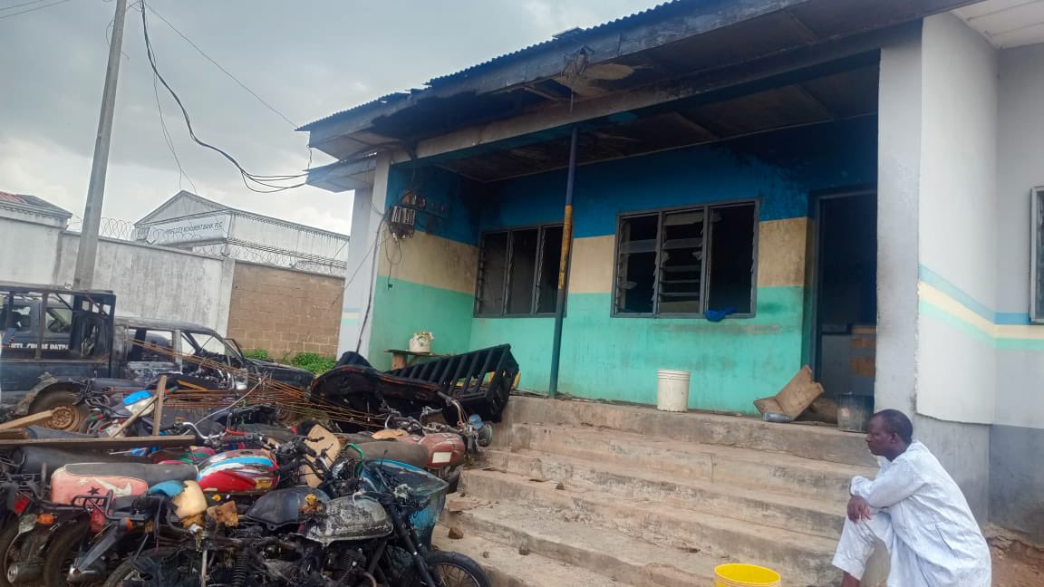 Motorcyclist dies during illegal police stop-and-search, outpost attacked, officers arrested