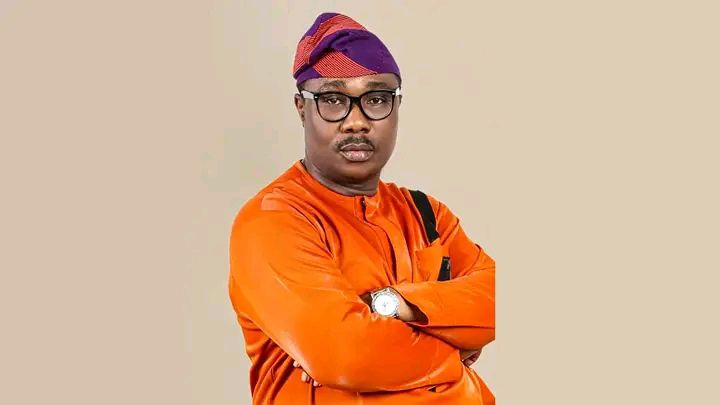 APC Primaries: Tinubu’s lone challenger, Stanley Osifo, congratulates president, collapses campaign structure