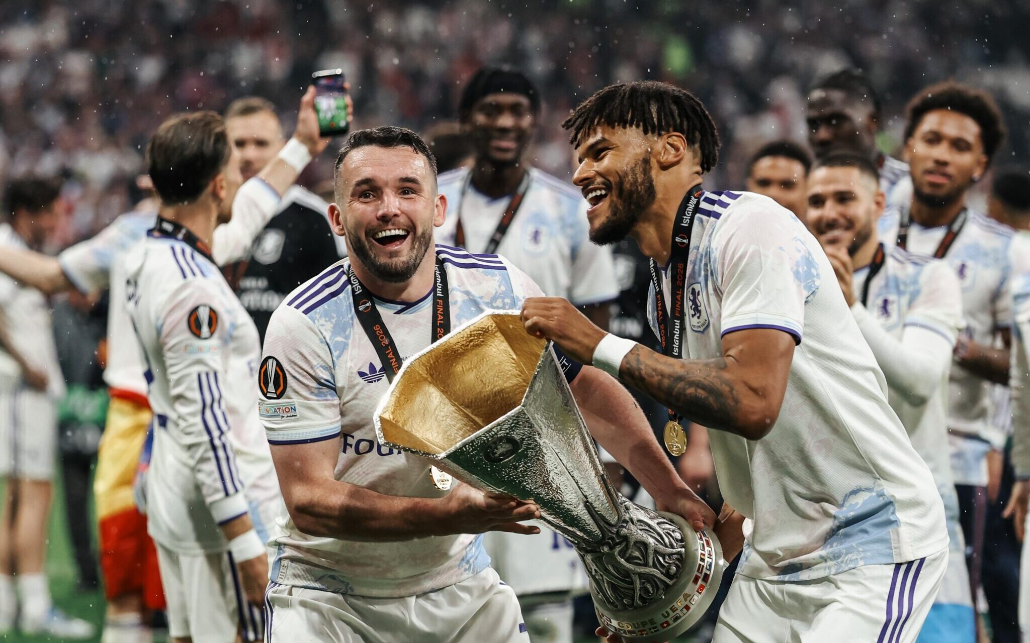 Aston Villa win Europa League as Emery makes history with fifth title