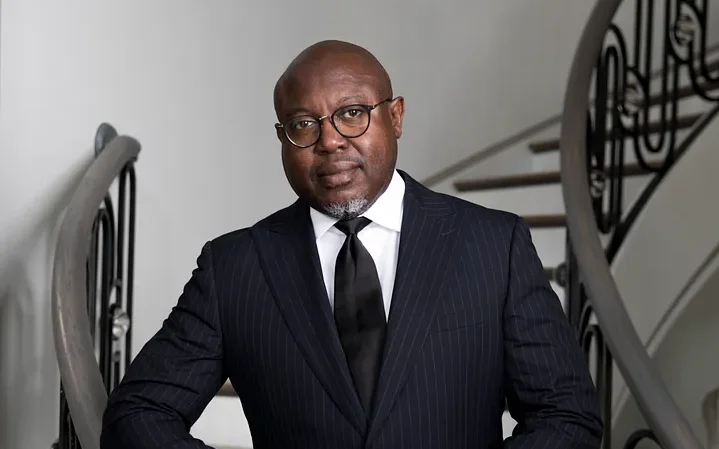 Aftermath of Porcha’s divorce, Simon Guobadia gets his groove back; parties in Lagos