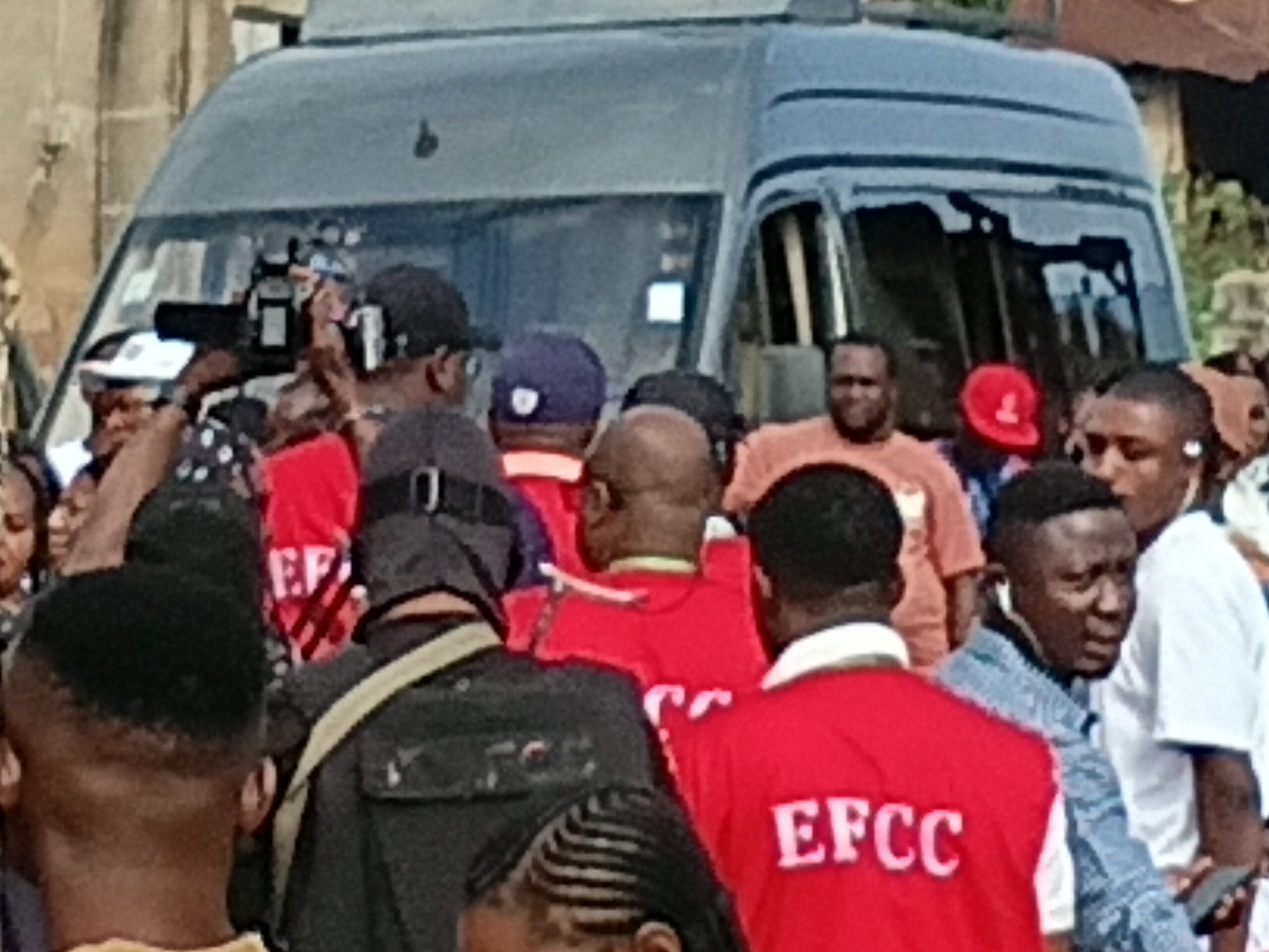 #EkitiDecides2026: EFCC operatives storm Governor Oyebanji’s Polling Unit amid vote-buying concerns
