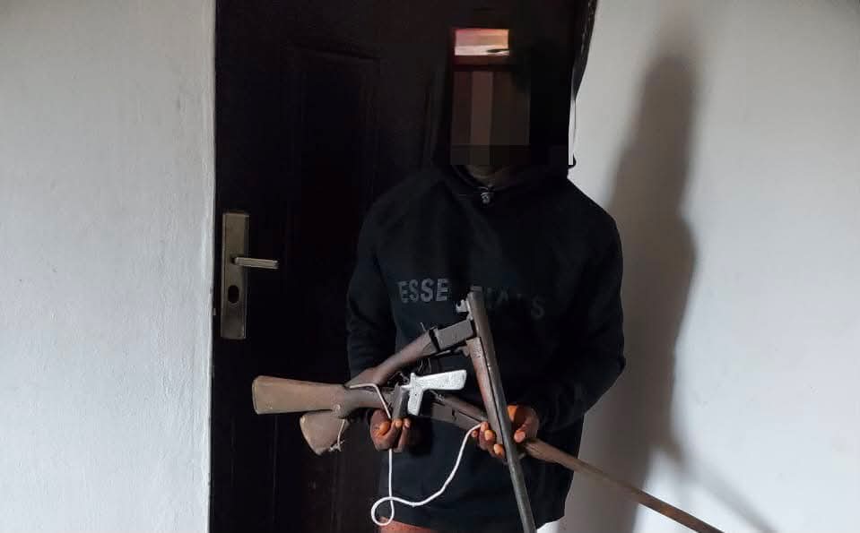 Police arrest armed robbery suspect, recover firearms