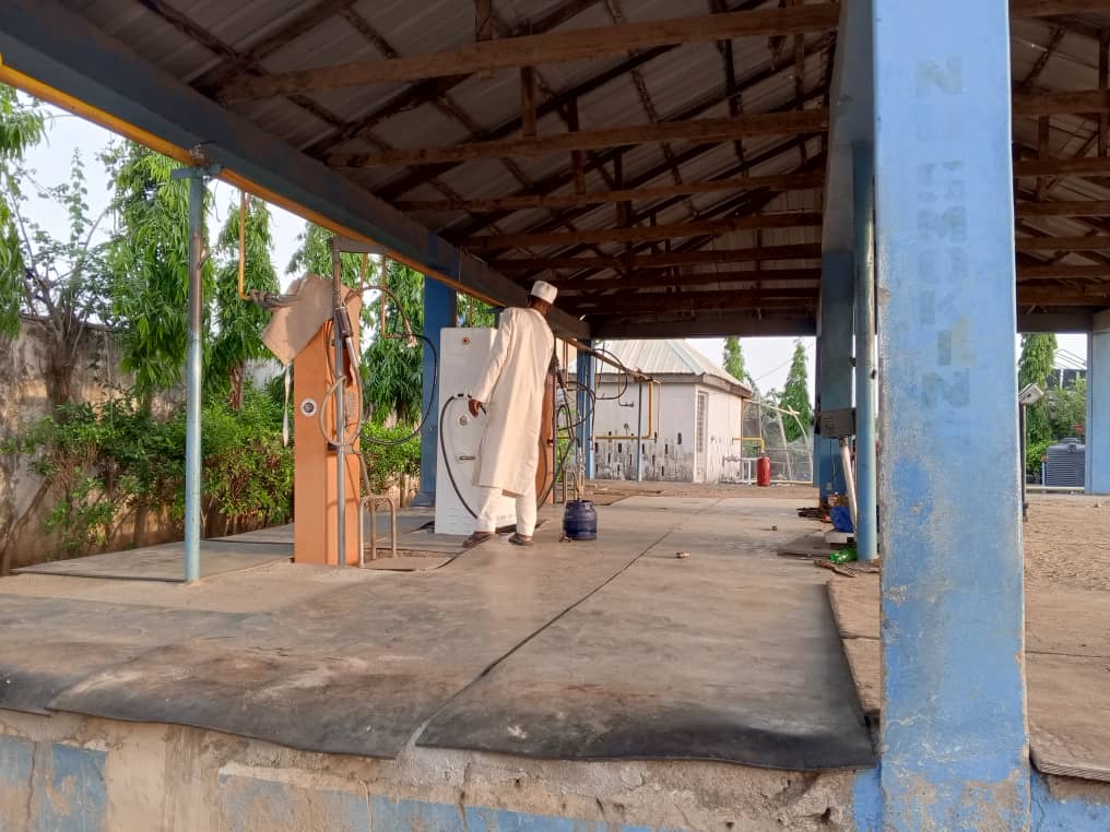 Soaring cooking gas prices push Kaduna, Zaria residents to charcoal, firewood