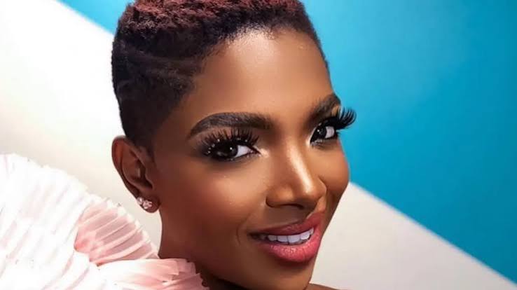 ‘Old videos, false news’ — Annie Macaulay denies reuniting with 2Baba