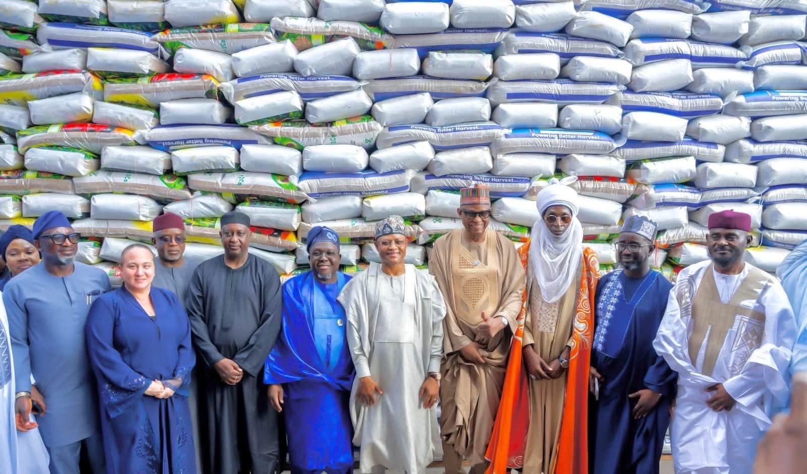 Kaduna Governor Flags Off Free Fertiliser Distribution to 150,000 Farmers
