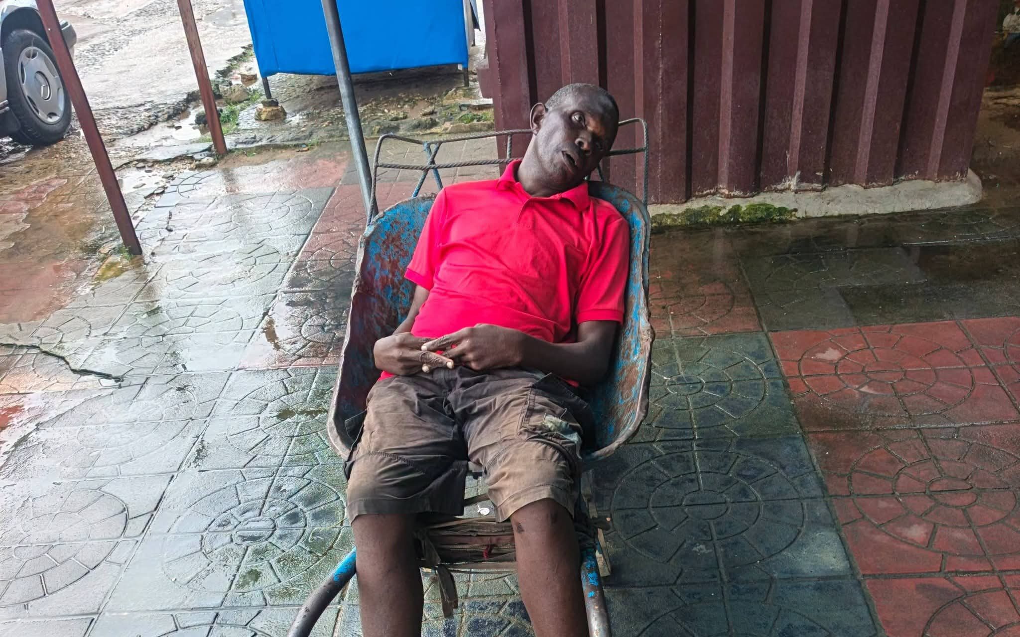Police investigate as unidentified pusher dies in wheelbarrow during nap