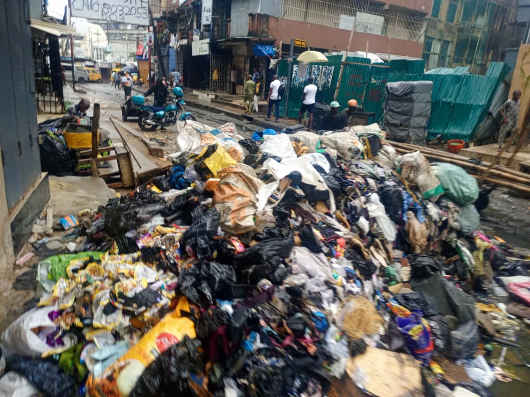 PHOTO STORY: Lagos streets, bus stops become refuse dumps as collection system falters