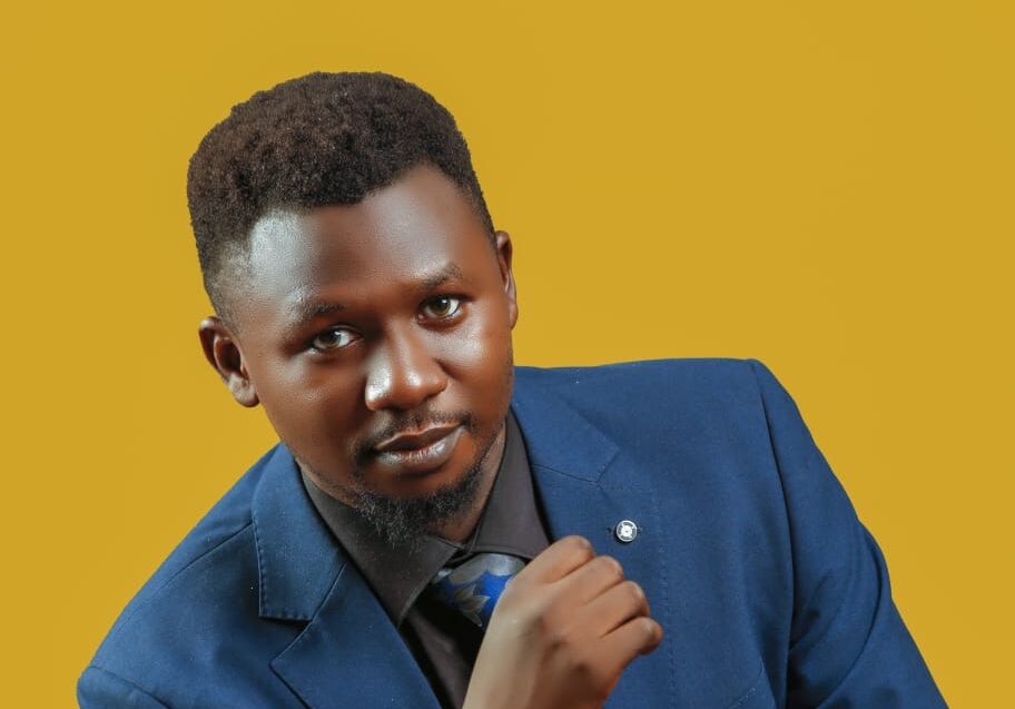 Journalist Sunday Isuwa to launch book on digital transformation of Nigerian newspapers