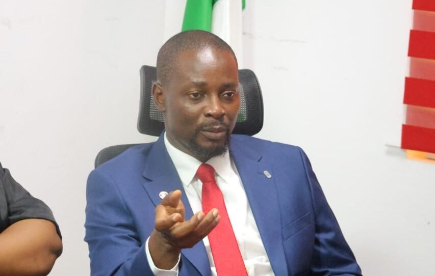 EFCC warns lawyers against charging clients in dollars